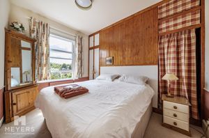 Photo 17- click for photo gallery